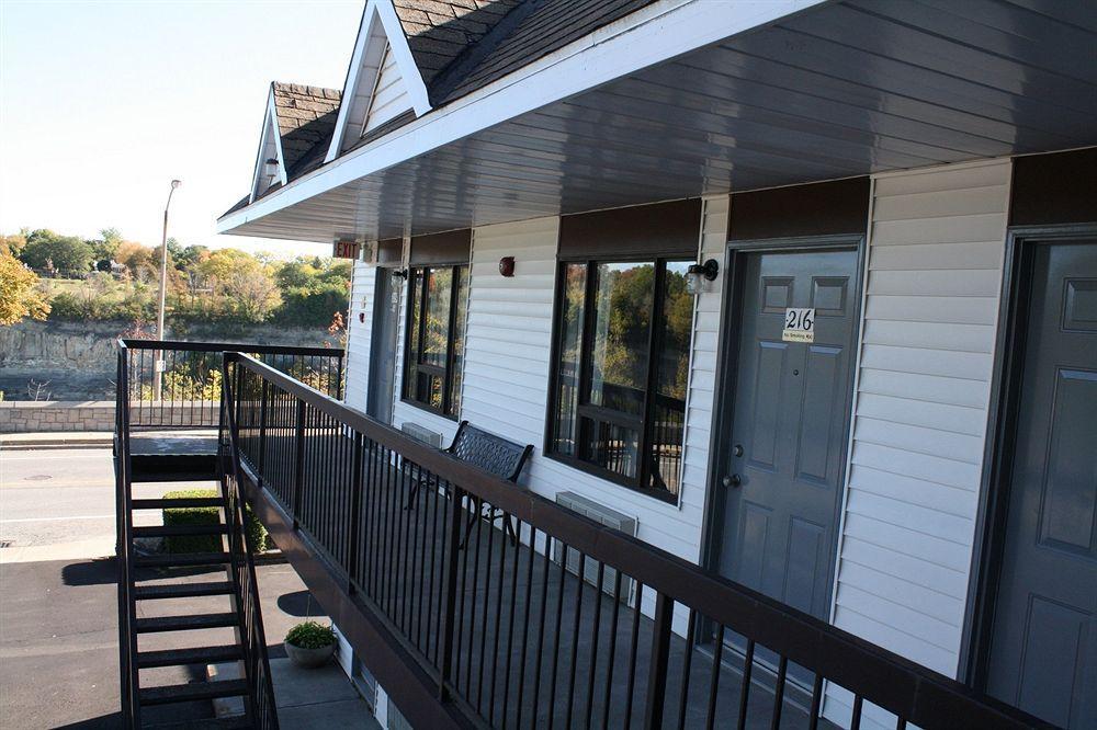 Crystal Inn Niagara Bagian luar foto