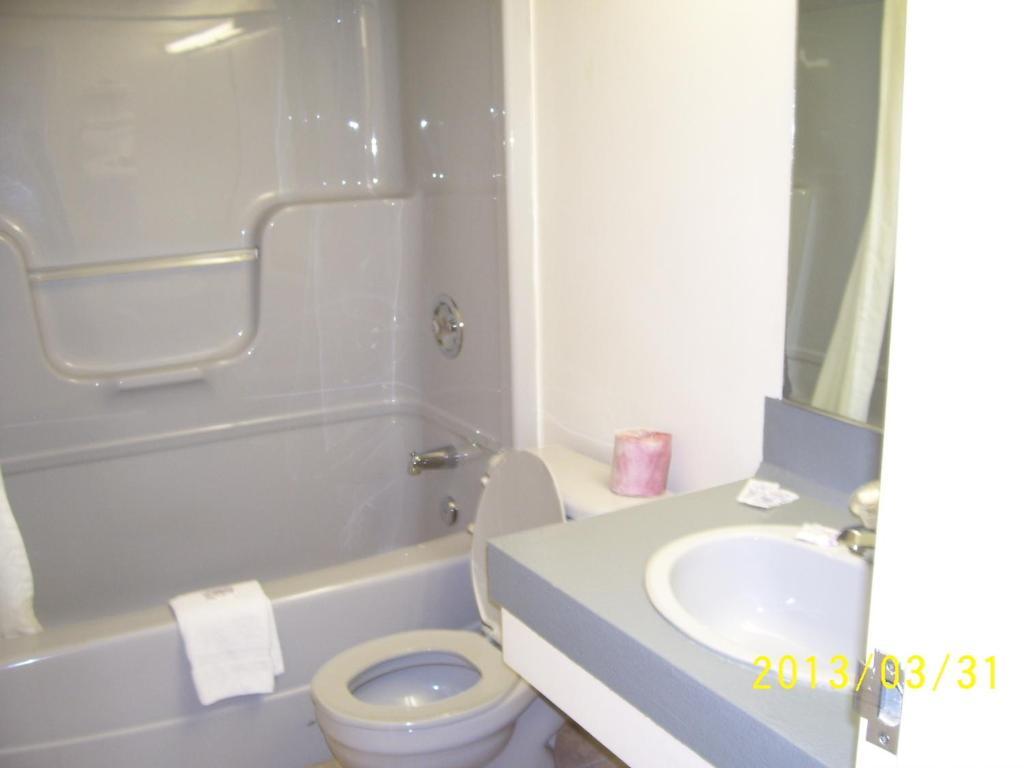 Crystal Inn Niagara Ruang foto