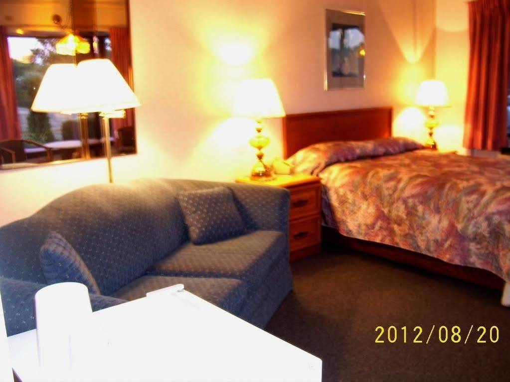 Crystal Inn Niagara Bagian luar foto